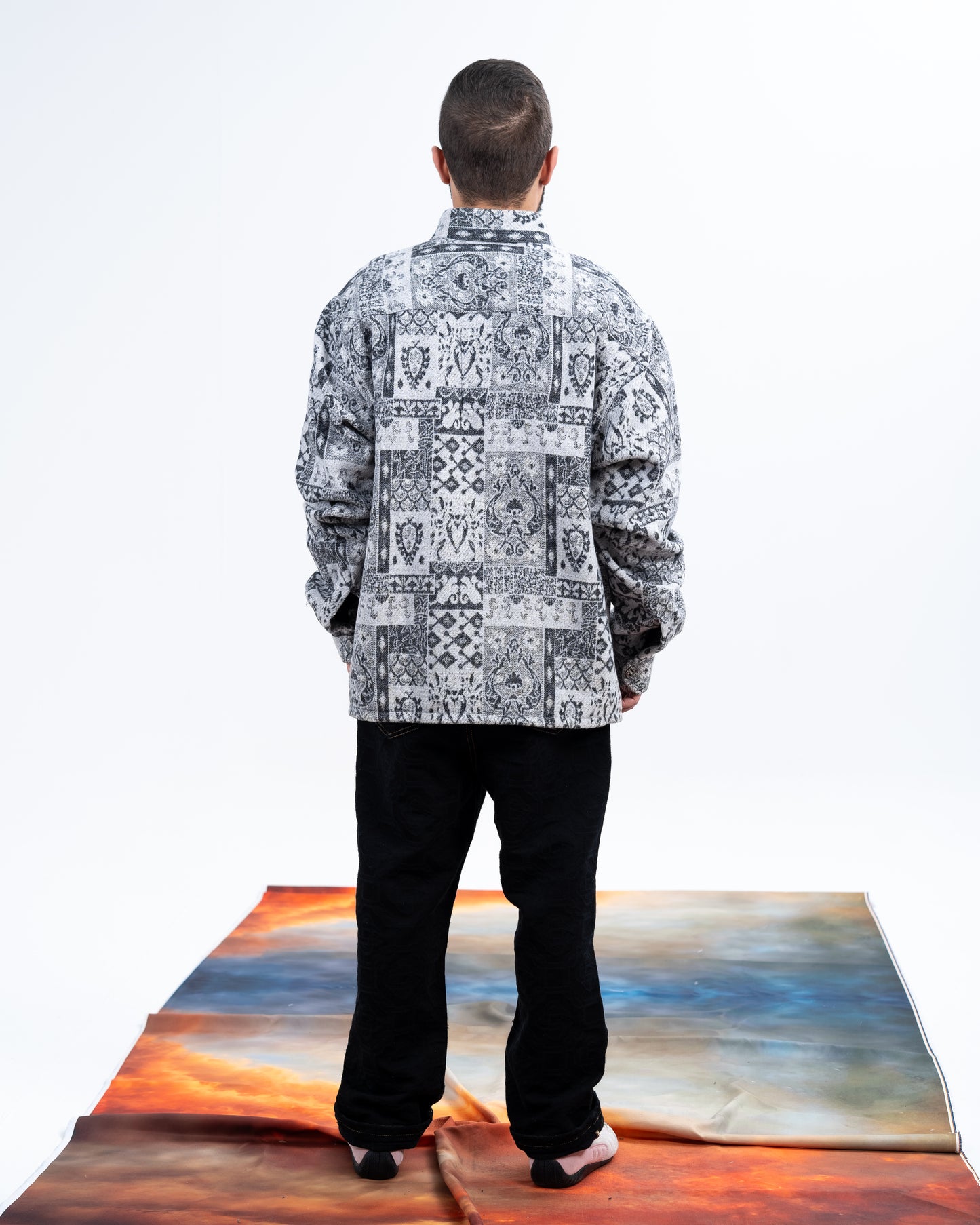 Gray/Black Patterned Jacquard shirt