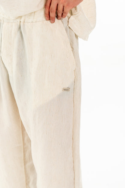 The Pleated Linen Pants