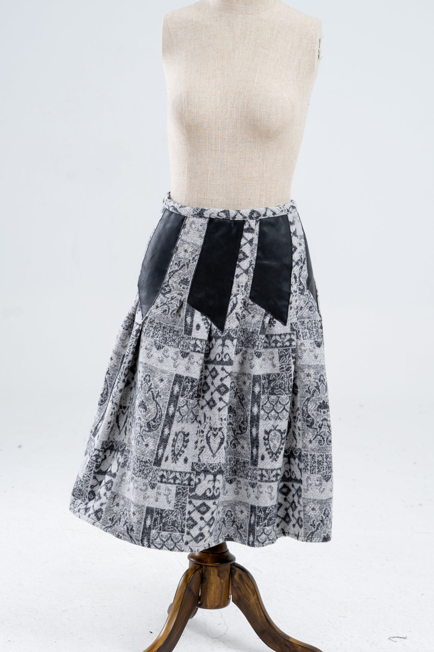 Gray Patterned Skirt