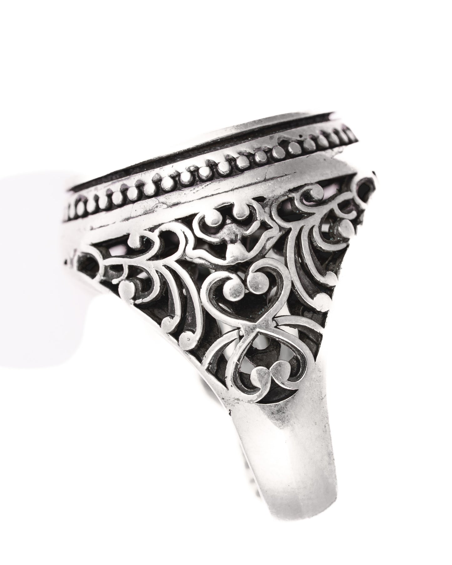 Moghz Ring