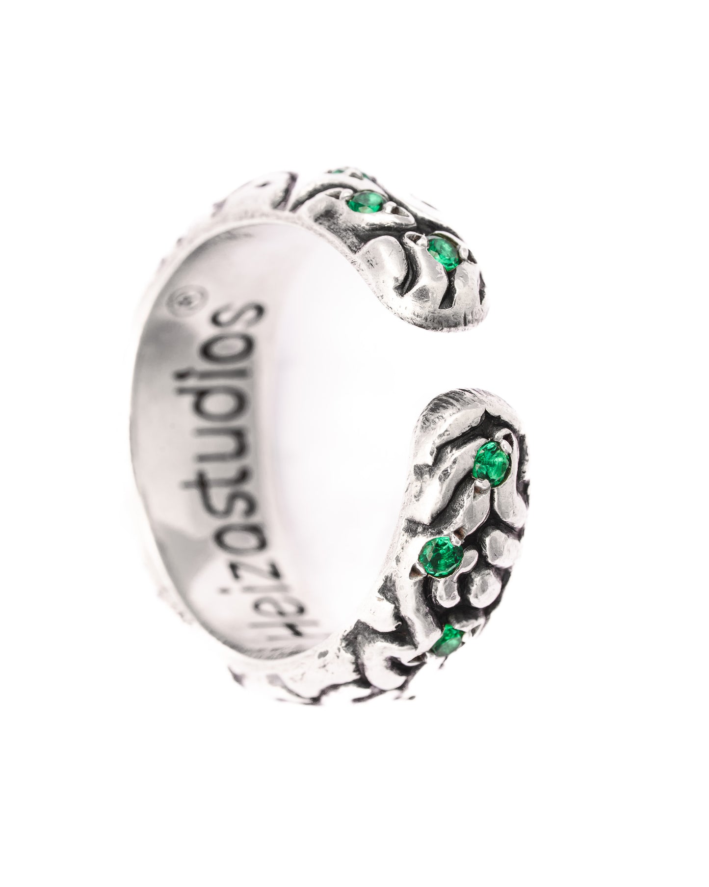 Emerald cortex Ring