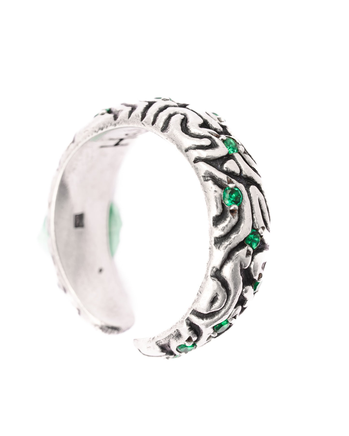 Emerald cortex Ring