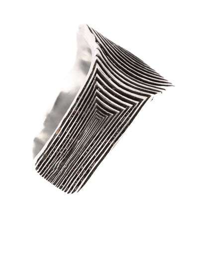 HS111 Ring