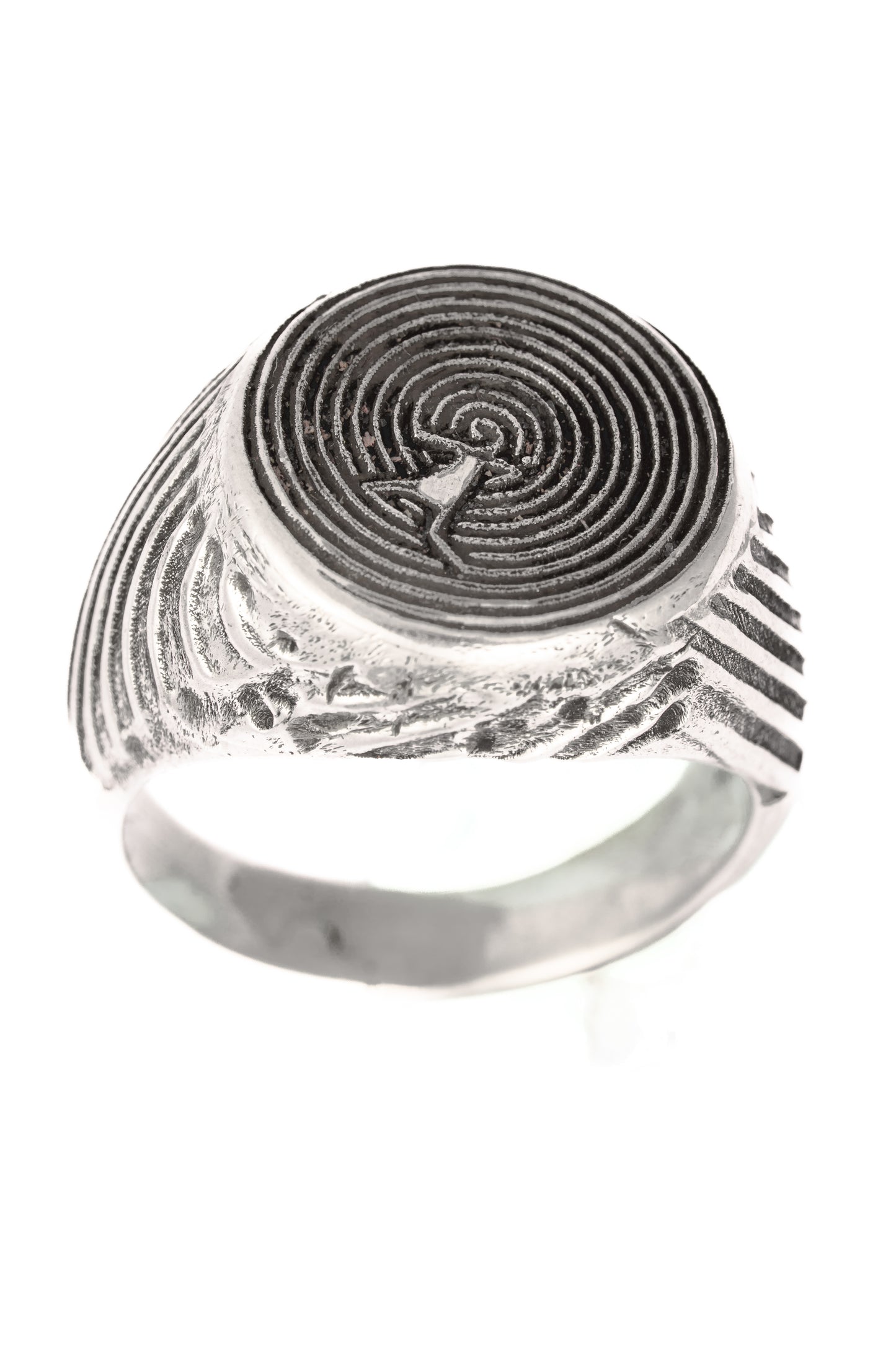 HS77 Ring