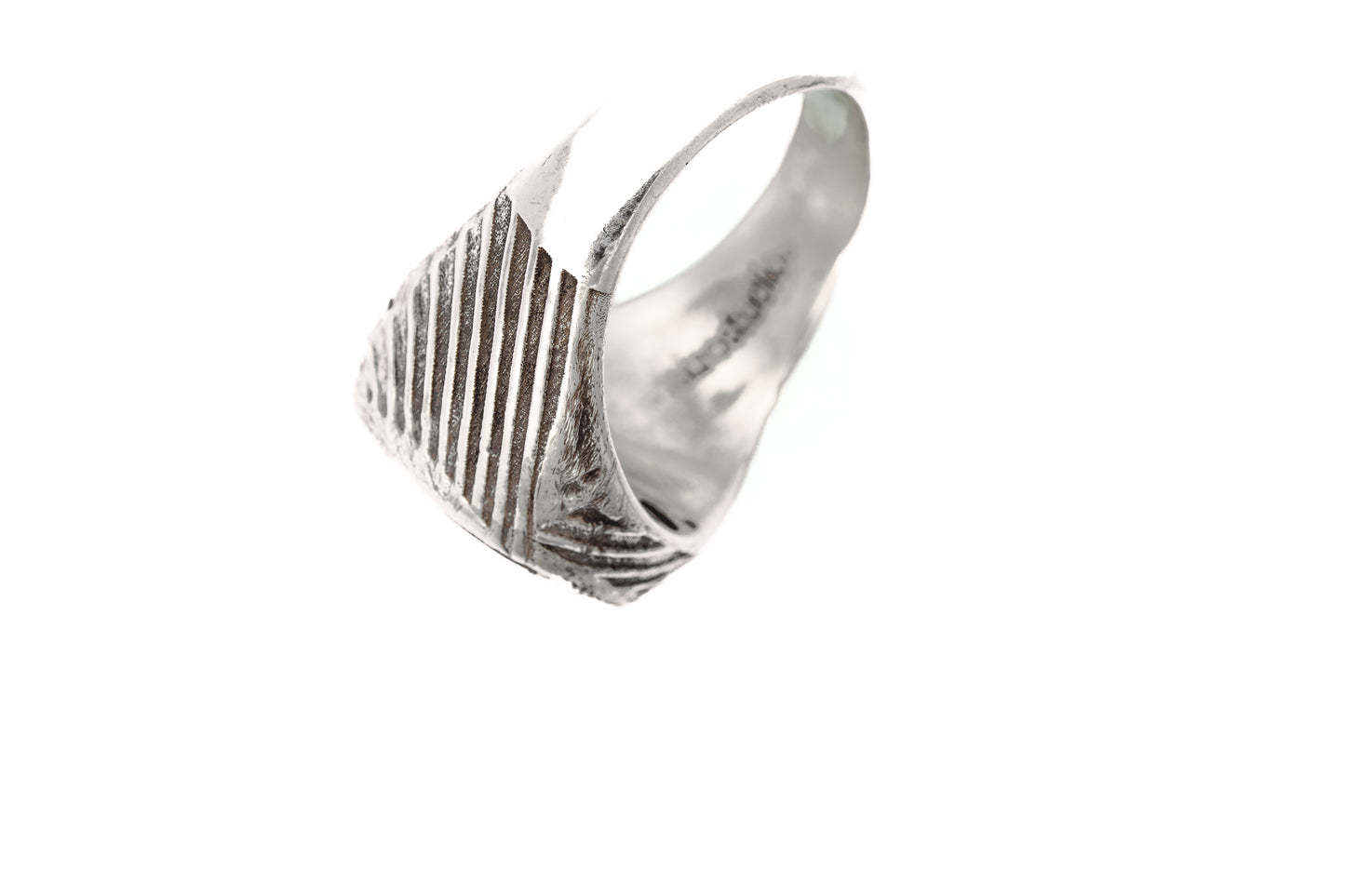 HS77 Ring