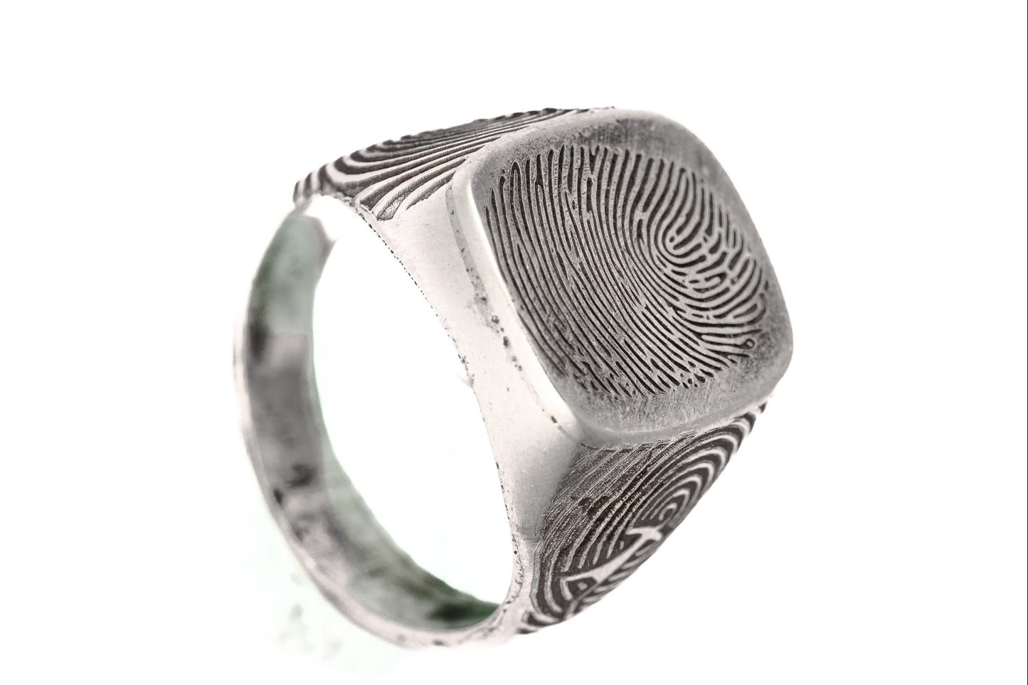 Fingerprint Ring