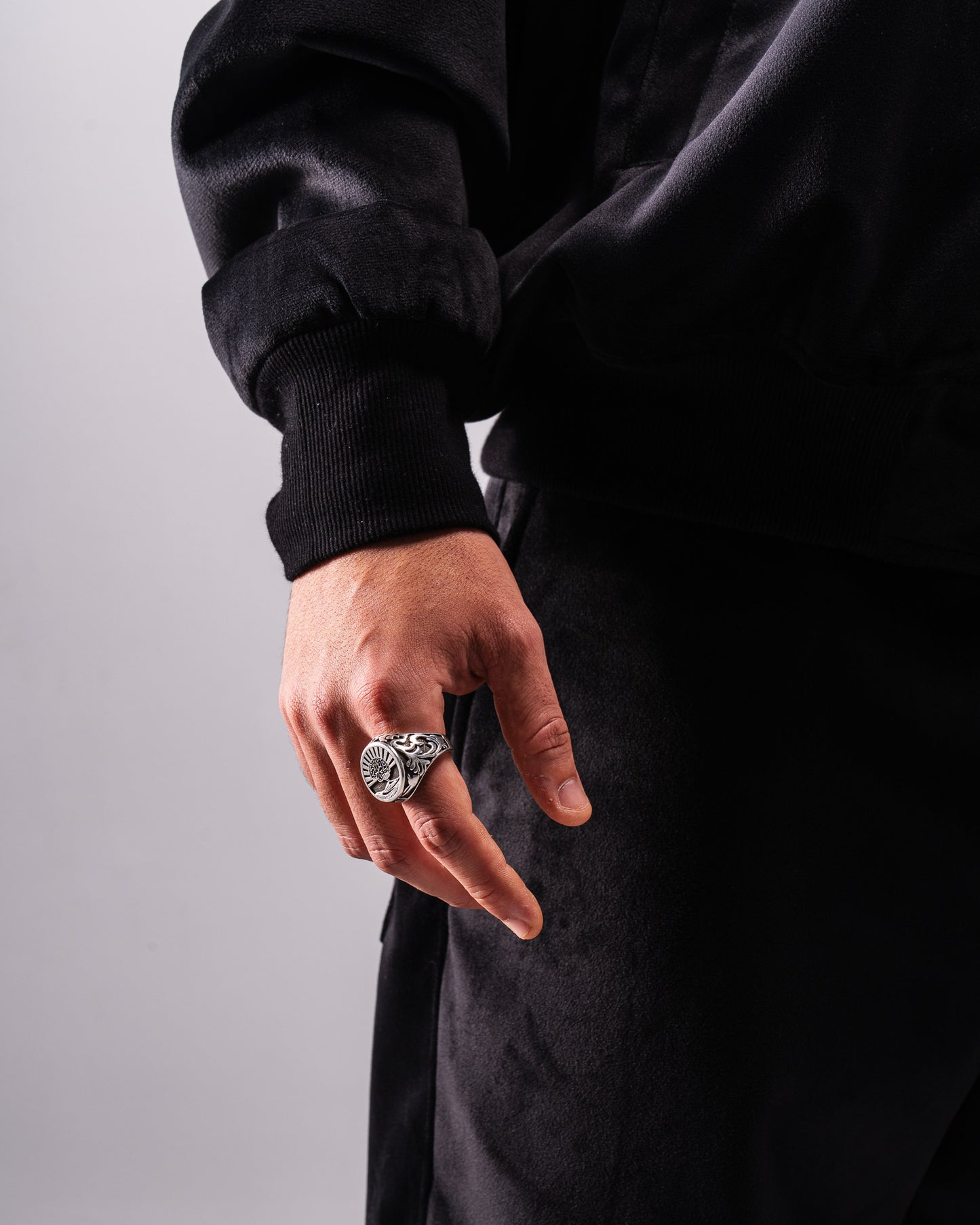 Cortex Collar Velour Zip-up