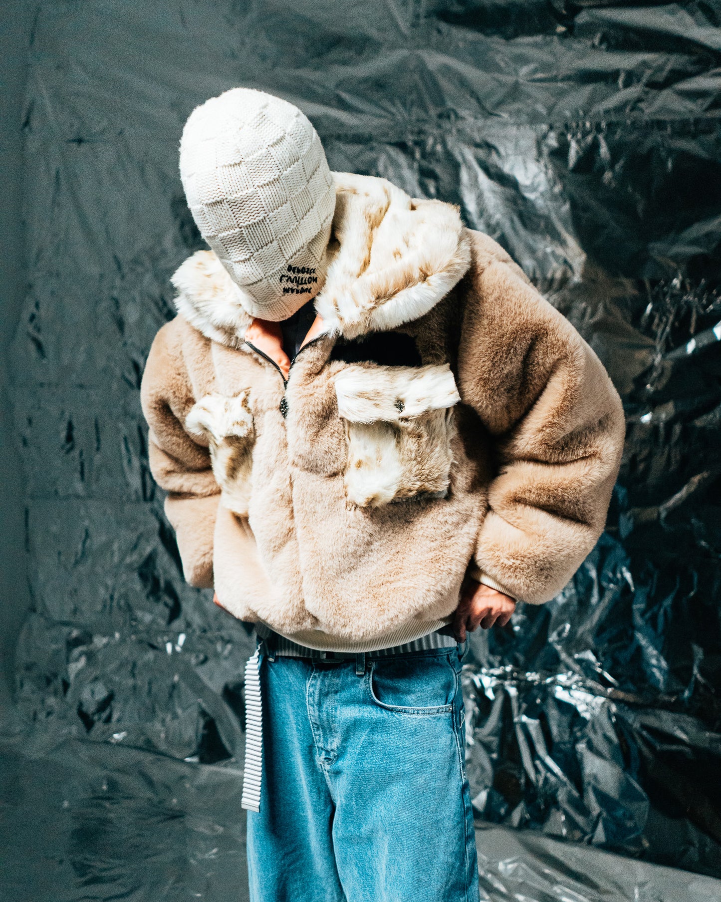 Beige/wolf Fur Half-zip
