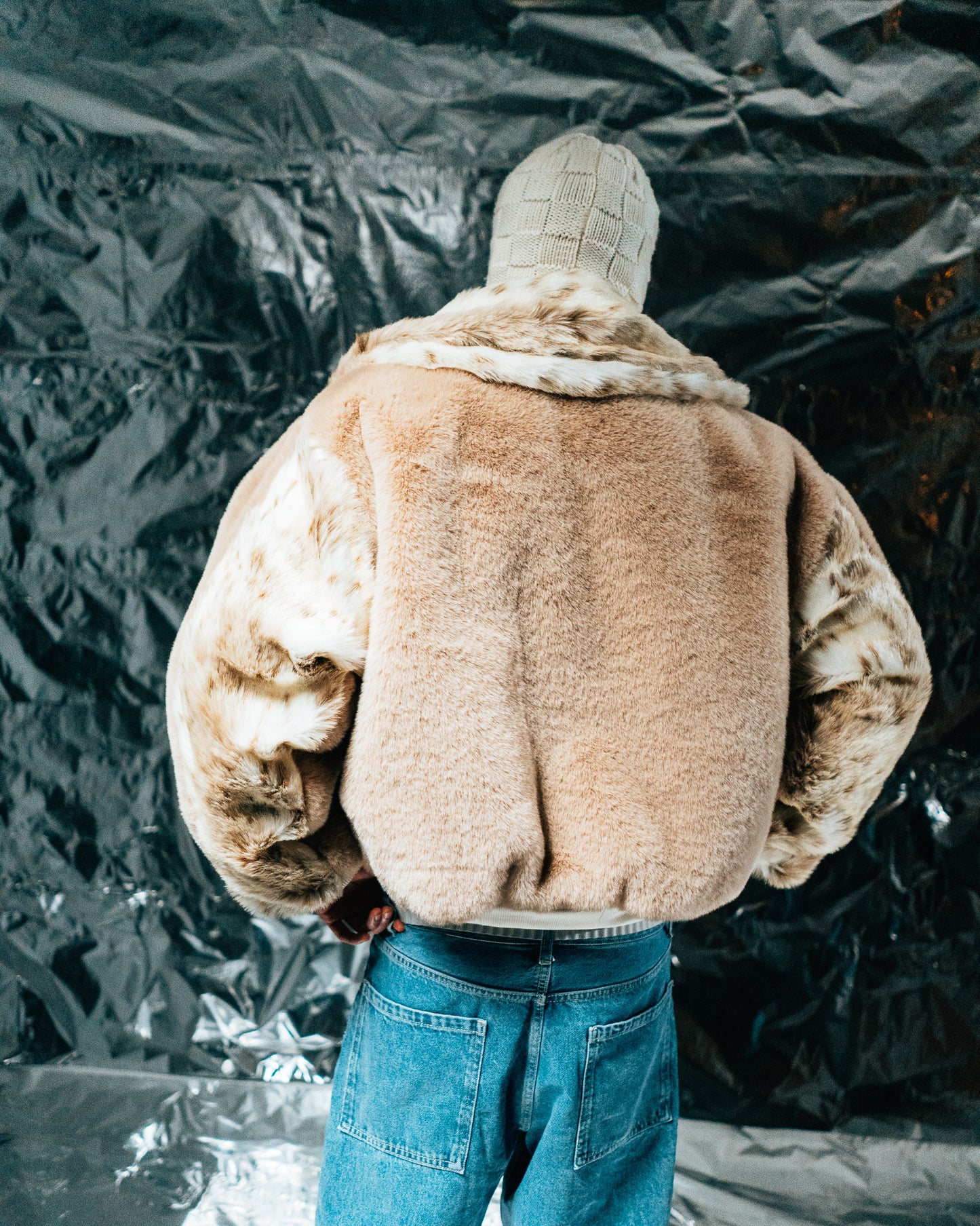 Beige/wolf Fur Half-zip