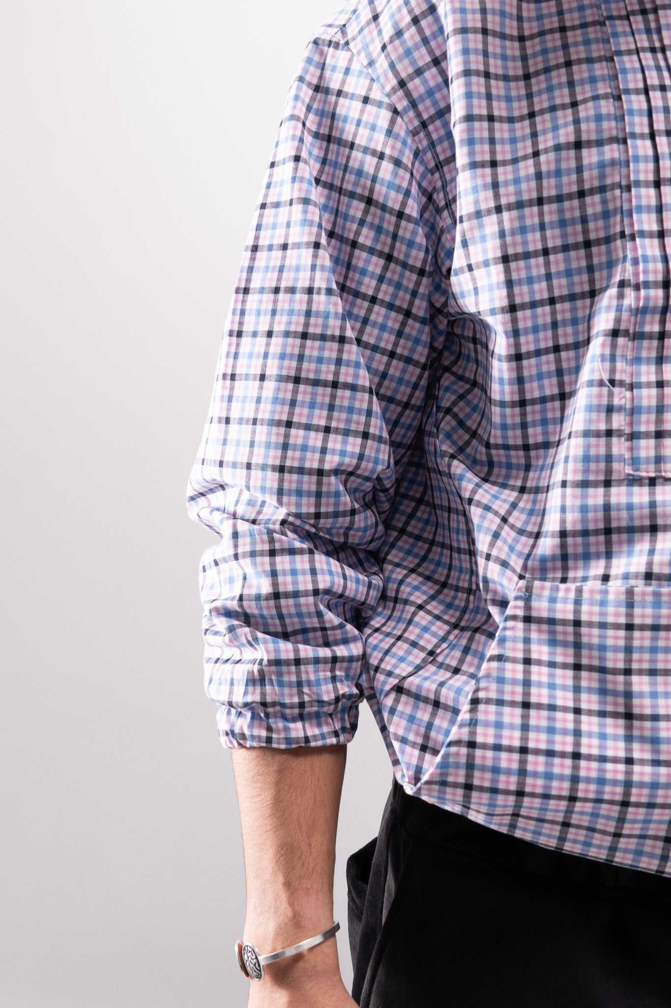 Silent Pleats Quarter Zip