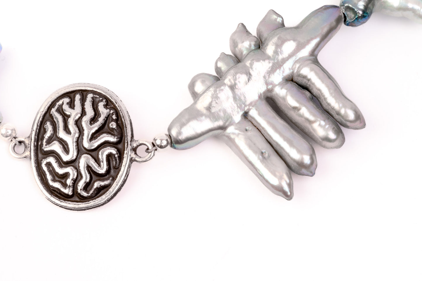 REDAM112 Necklace