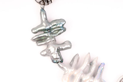 REDAM112 Necklace