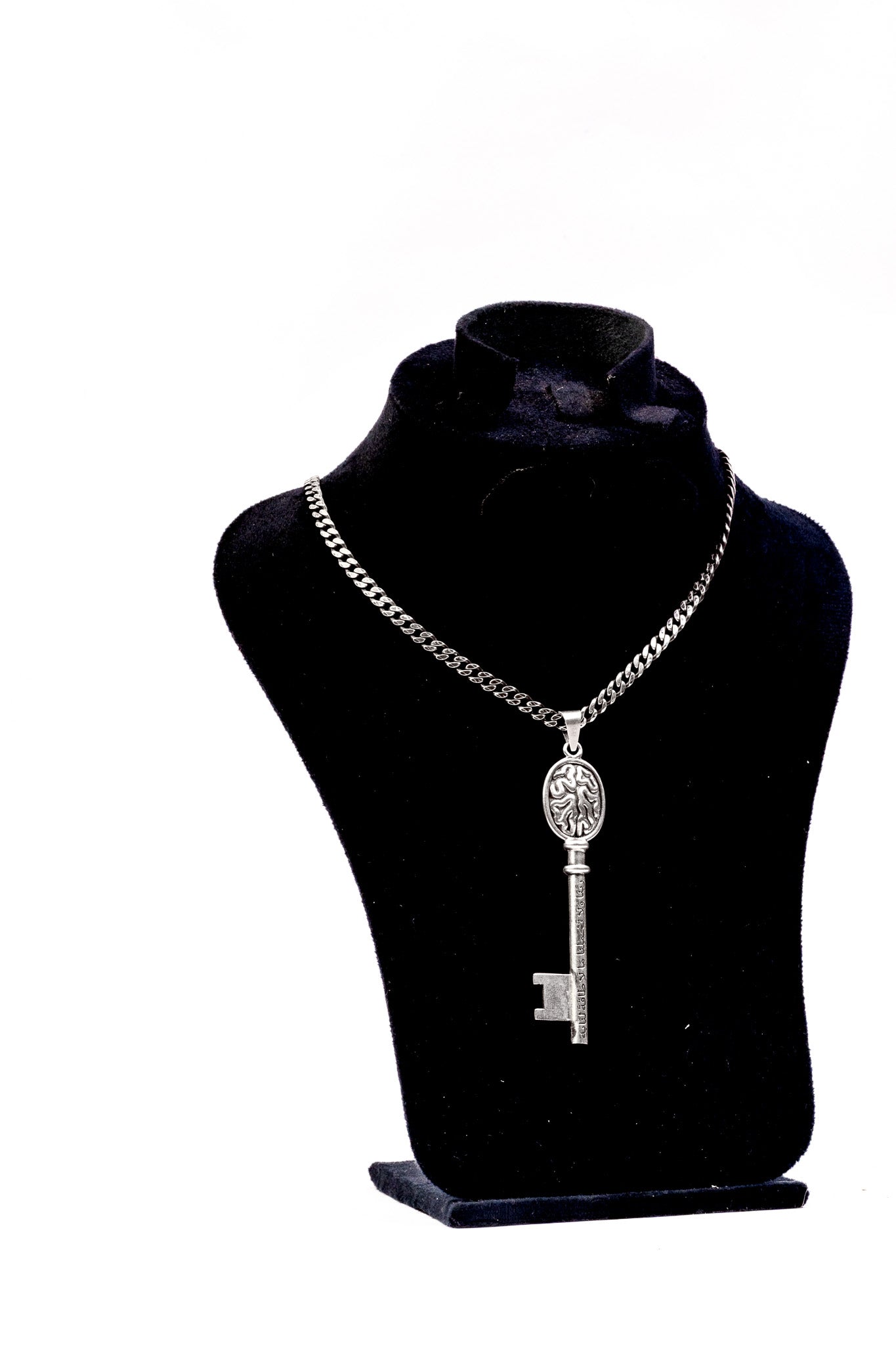 اَلْمِفْتَاحُ Pendant w/Chain