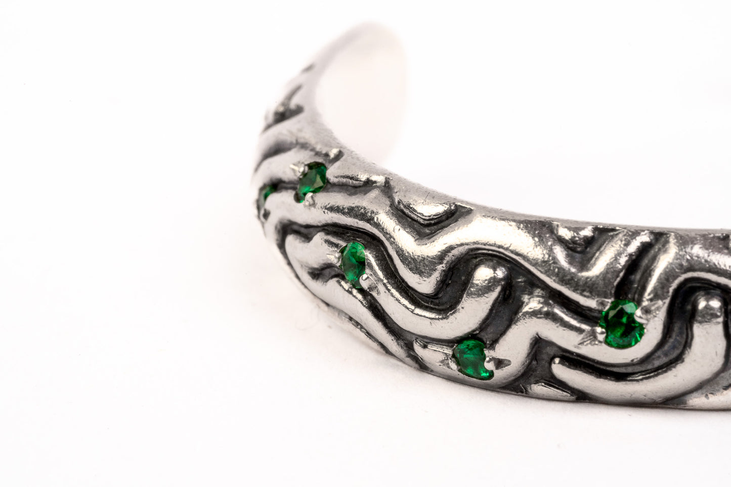 Cortex Emerald Bangle