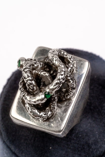 Struggles Ring